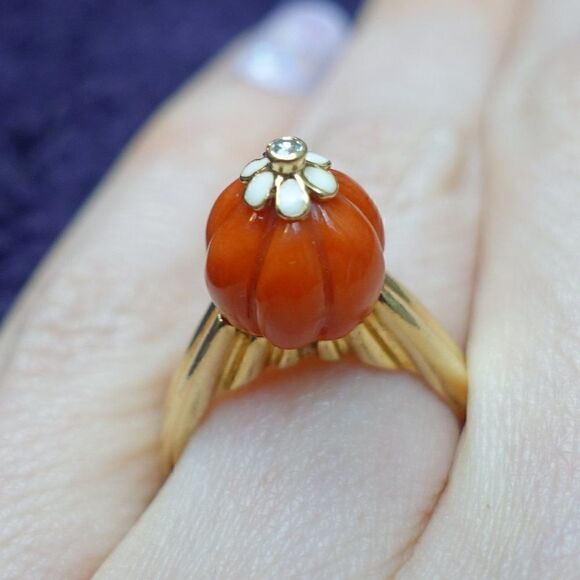 precious dumpling coral ring with enamel flower and diamond on top - Picture 1 of 4